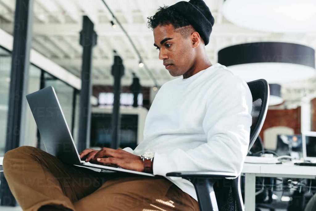 The Art of Drawing Readers In: Your attractive post title goes here